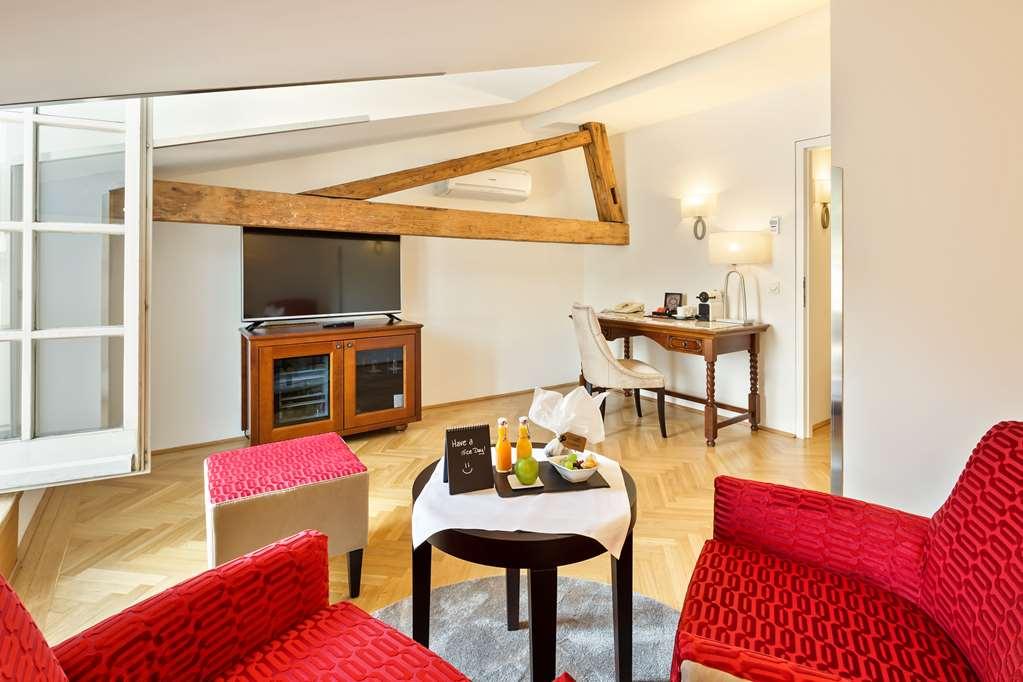 Radisson Blu Hotel Altstadt, Solnohrad Pokoj fotografie