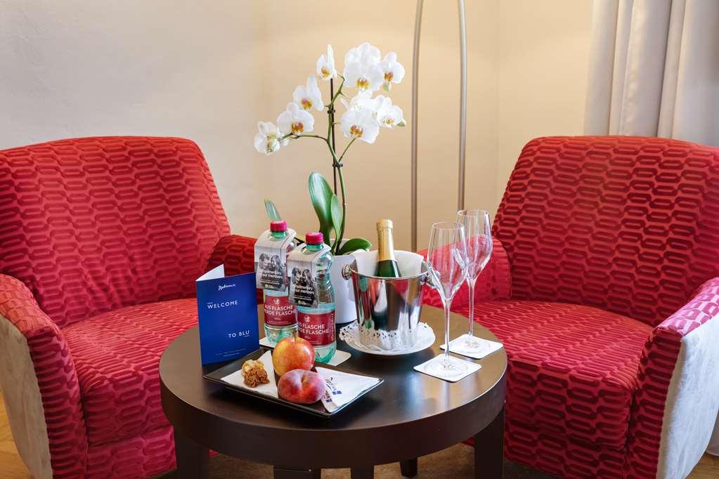 Radisson Blu Hotel Altstadt, Solnohrad Pokoj fotografie